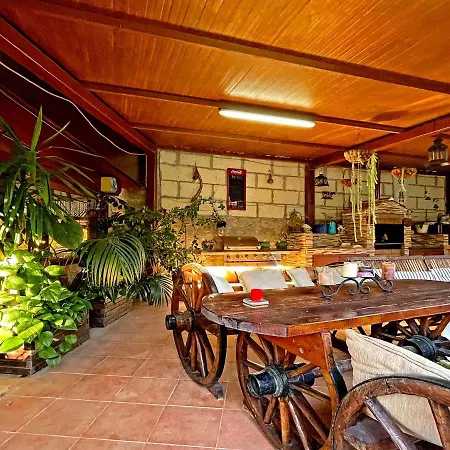 Exquisite Rural House With Garden, Pool And Views. * Arico Viejo