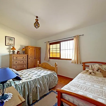 Exquisite Rural House With Garden, Pool And Views. 펜션